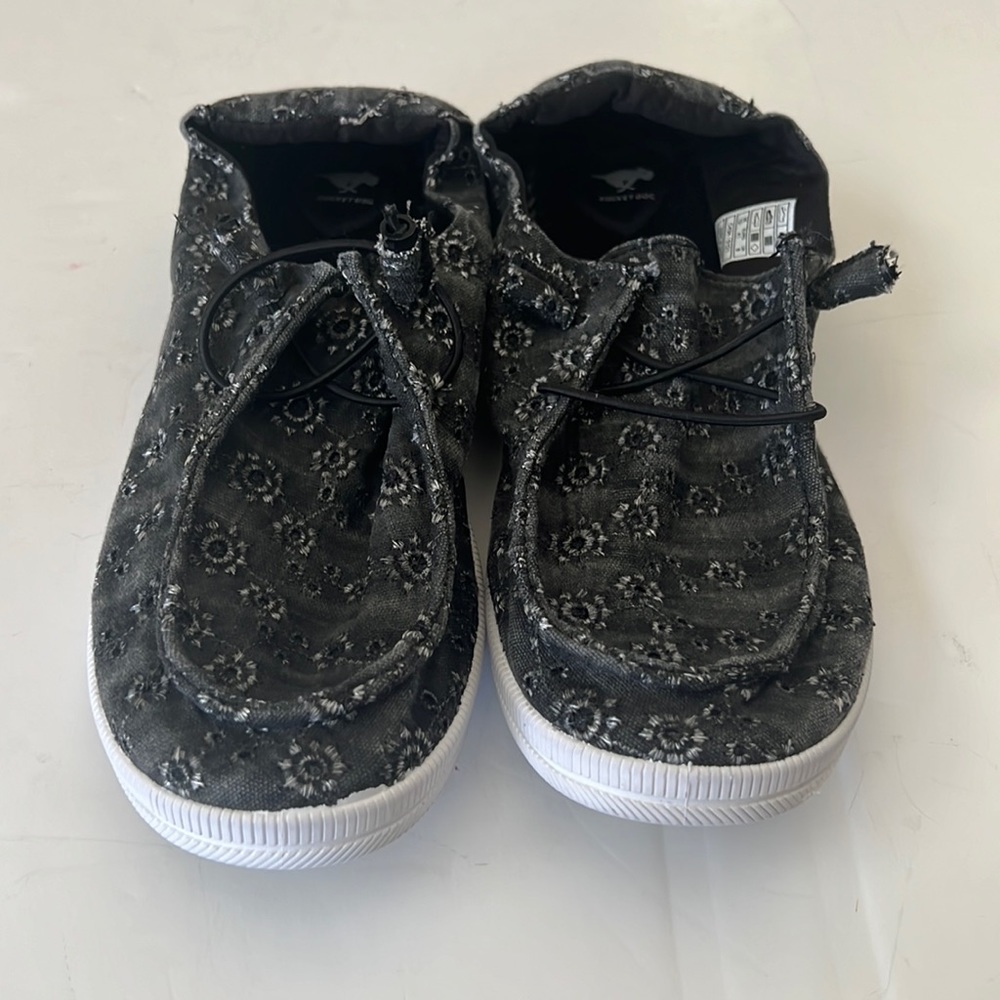 Rocket Dog Charcoal Gray Eyelet Fabric Slip On Shoe